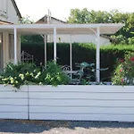 Holiday home Ema Cottage *